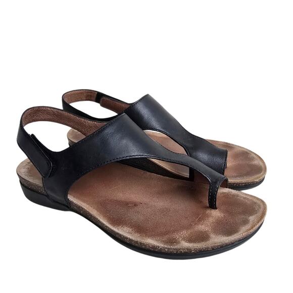 Black Leather Sandals Dansko Reece Size EU40 US 9.5-10 Toe Loop Sandal - Picture 2 of 14